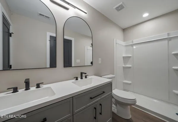 $569,000 | 3351 Lay Avenue, Knoxville, TN 37914