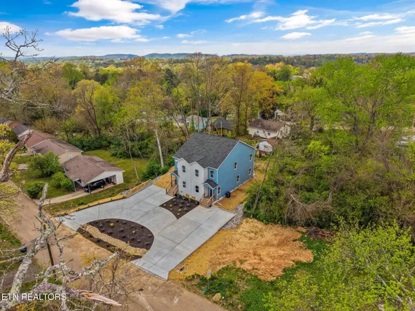 $569,000 | 3351 Lay Avenue, Knoxville, TN 37914