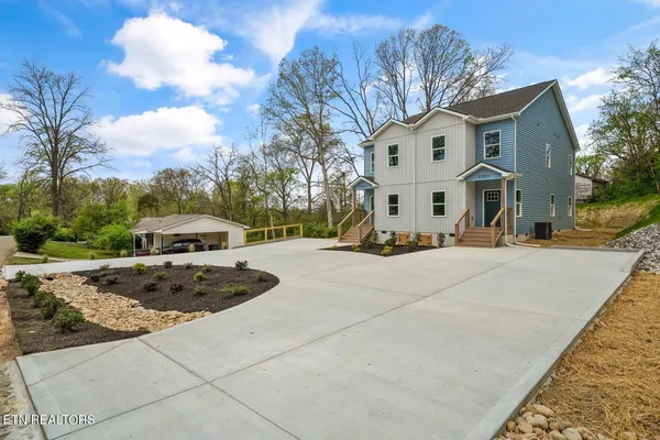 $569,000 | 3351 Lay Avenue, Knoxville, TN 37914