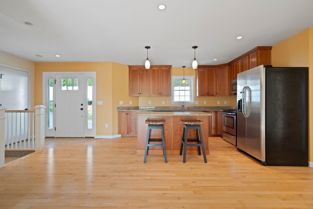 589 Laconia Road Tilton, NH 03276 - Photo 11 of 40