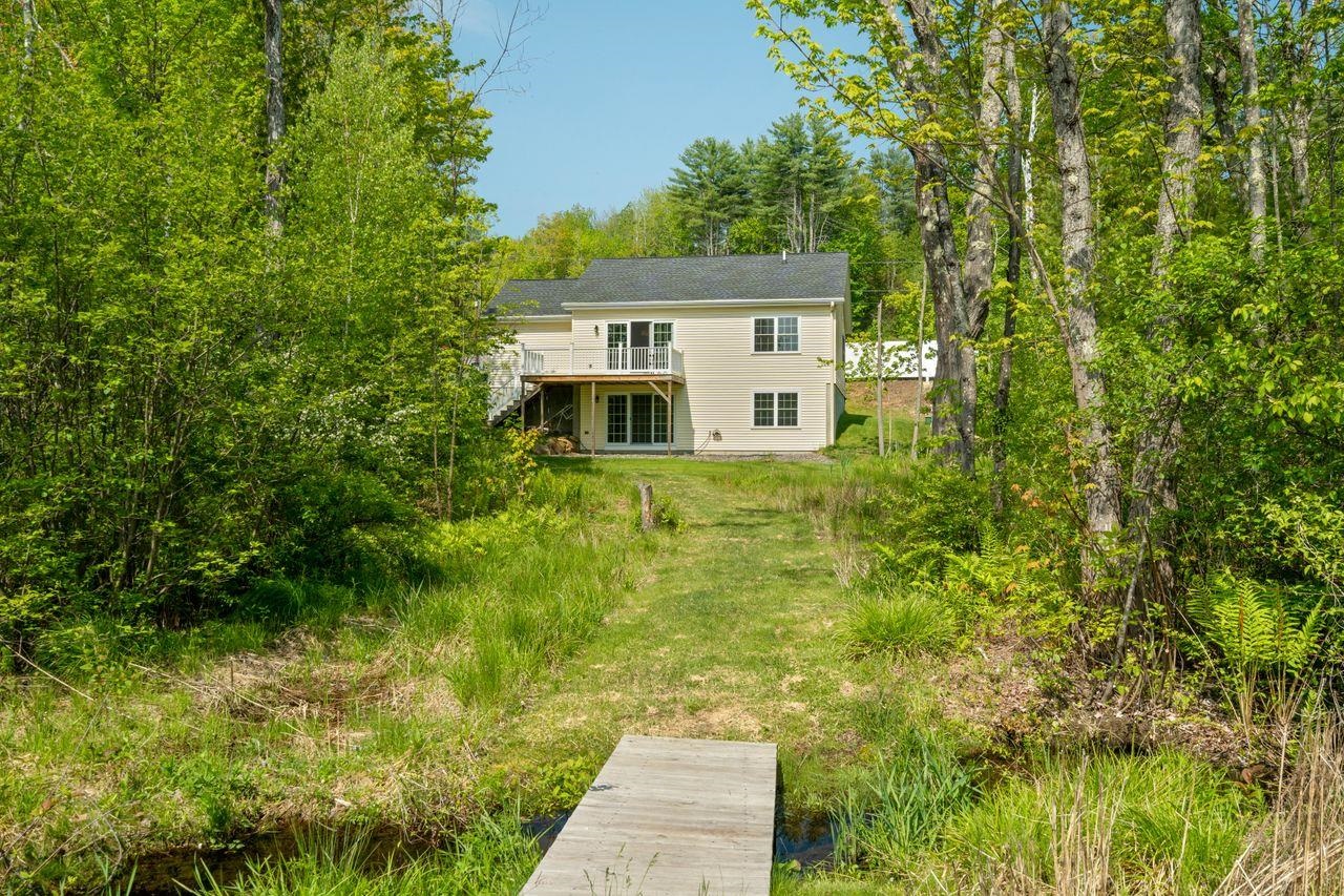 589 Laconia Road Tilton, NH 03276 - Photo 3 of 40