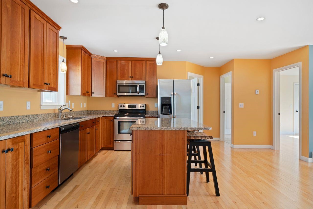 589 Laconia Road Tilton, NH 03276 - Photo 10 of 40