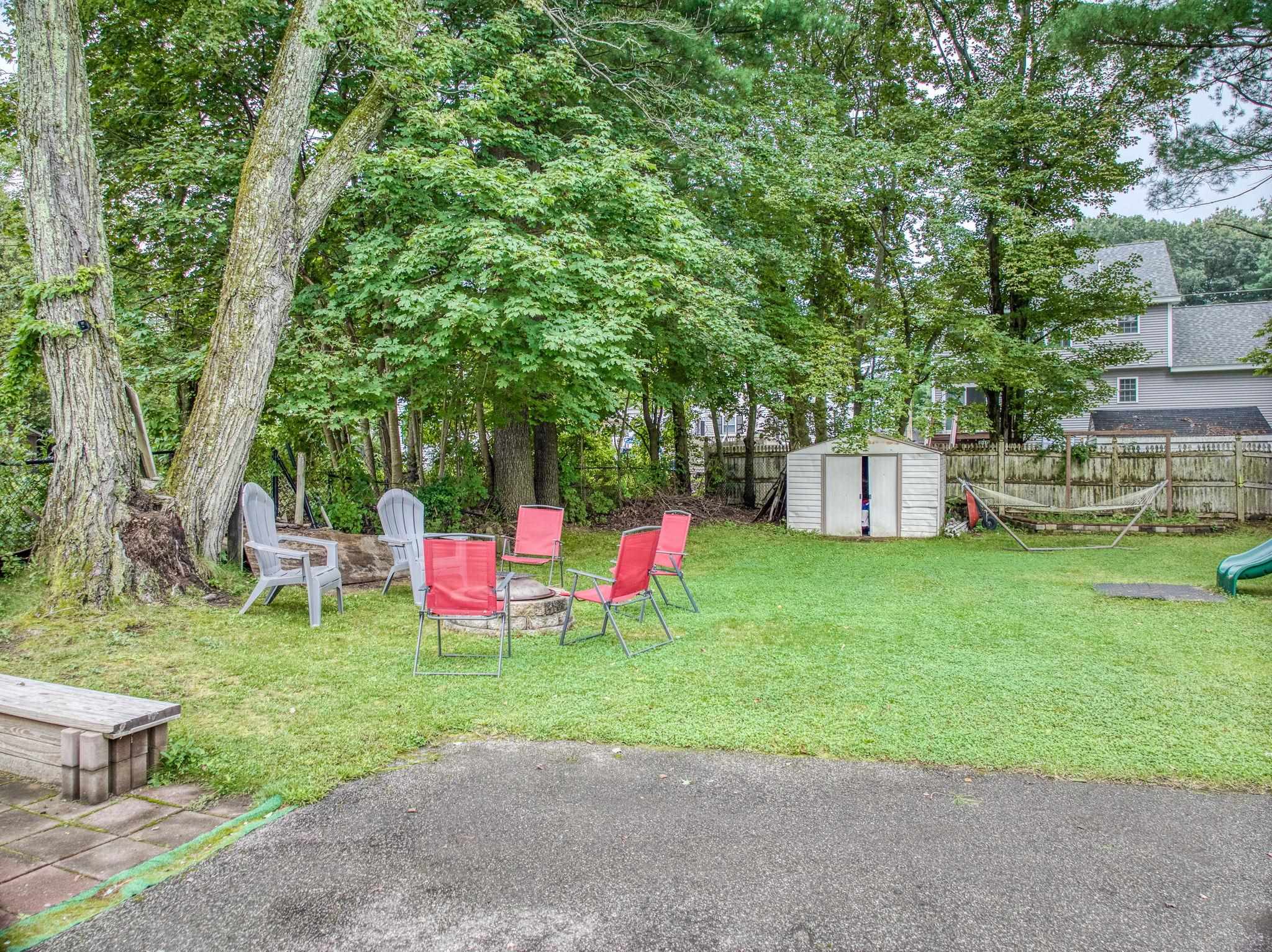 1031 Cilley Road Manchester, NH 03103 - Photo 16 of 21 Gallery Image 16