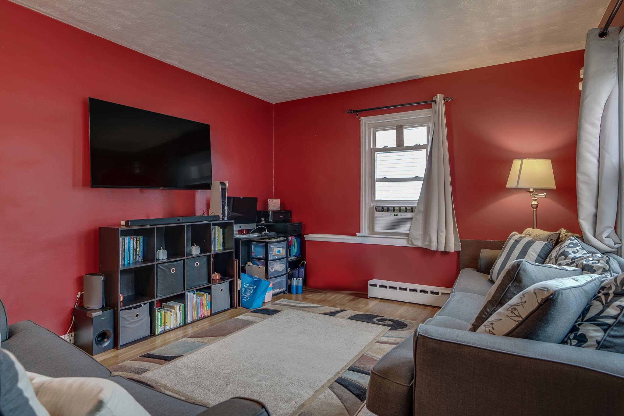 1031 Cilley Road Manchester, NH 03103 - Photo 19 of 21 Gallery Image 19