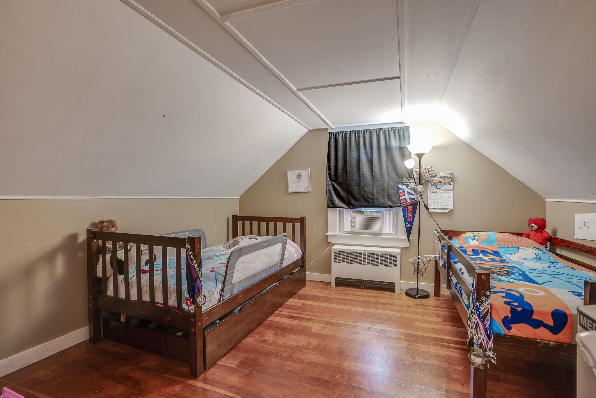 1031 Cilley Road Manchester, NH 03103 - Photo 9 of 21 Gallery Image 9