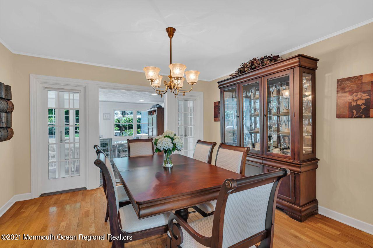 33 Pelican Road Middletown, NJ 07748 - Photo 20 of 45 Dining Room