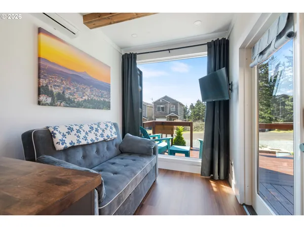 $329,000 | 335 Hillsdale Street West, Oceanside, OR 97141