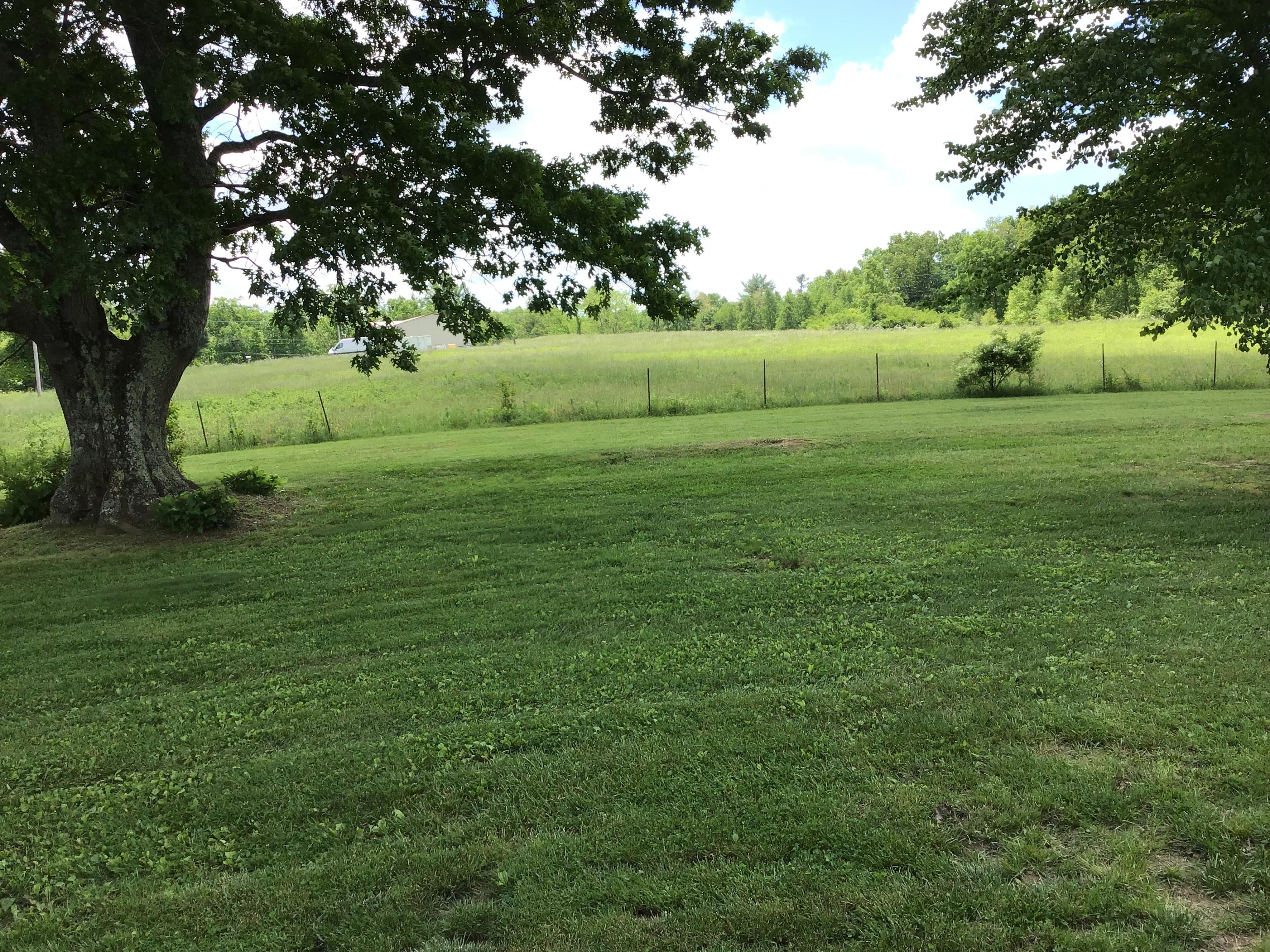 1264 West Creston Road Crossville, TN 38571 - Photo 2 of 14 EBE235D9-BDFB-4972-BC5B-9636FFFCCF75