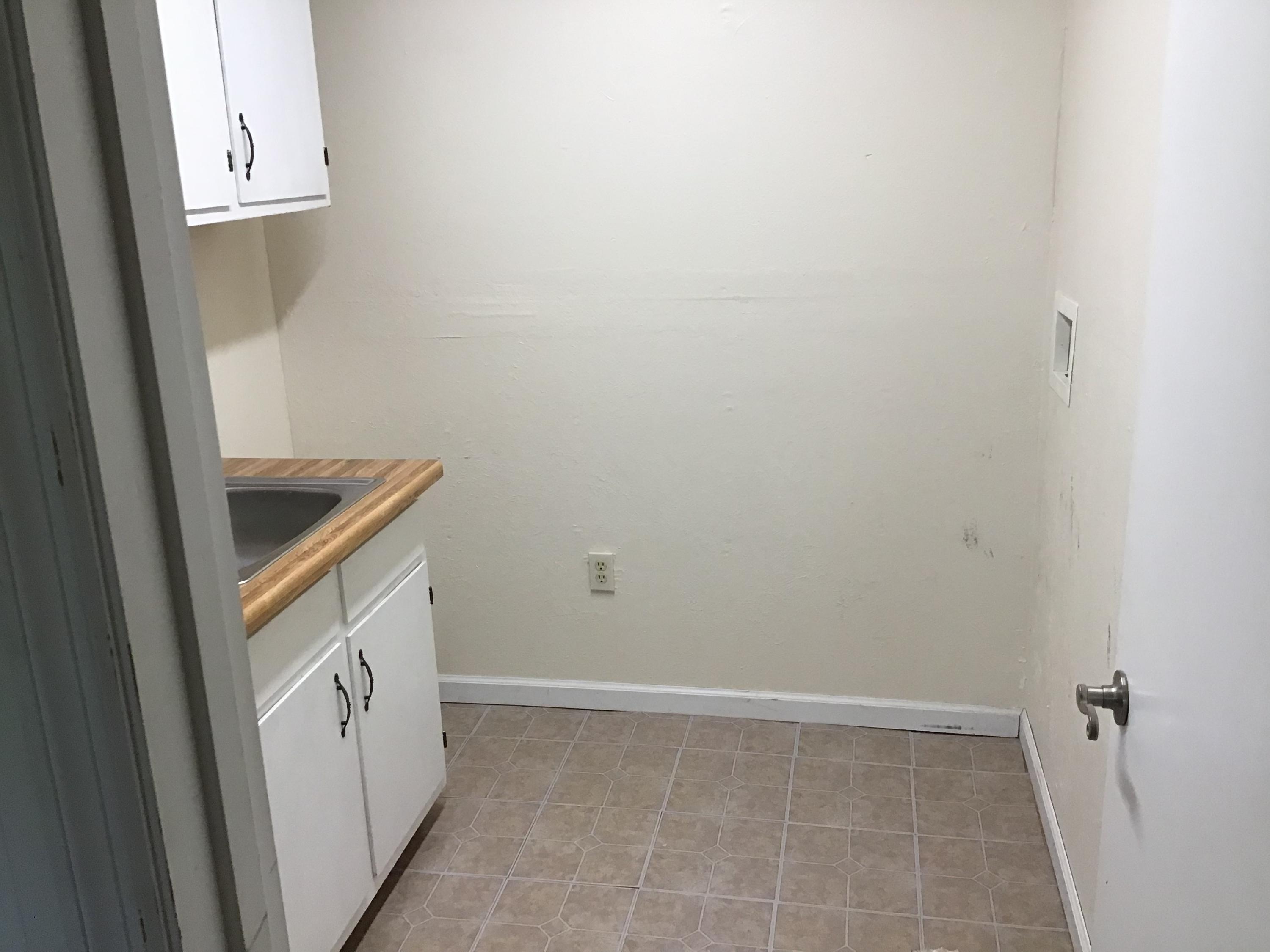 1264 West Creston Road Crossville, TN 38571 - Photo 7 of 14 07E56884-7927-4971-9A26-B42D072020EC