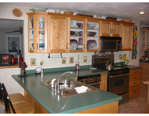 83 Booth Street Needham, MA 02494 - Photo 2 of 11 Gallery Image 2