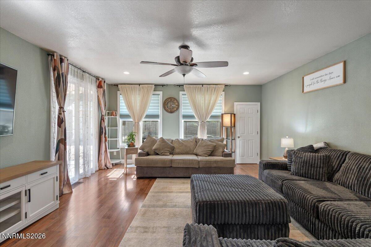 7931 Zinfandel Drive Reno, NV 89506 - Photo 9 of 44 Family Room