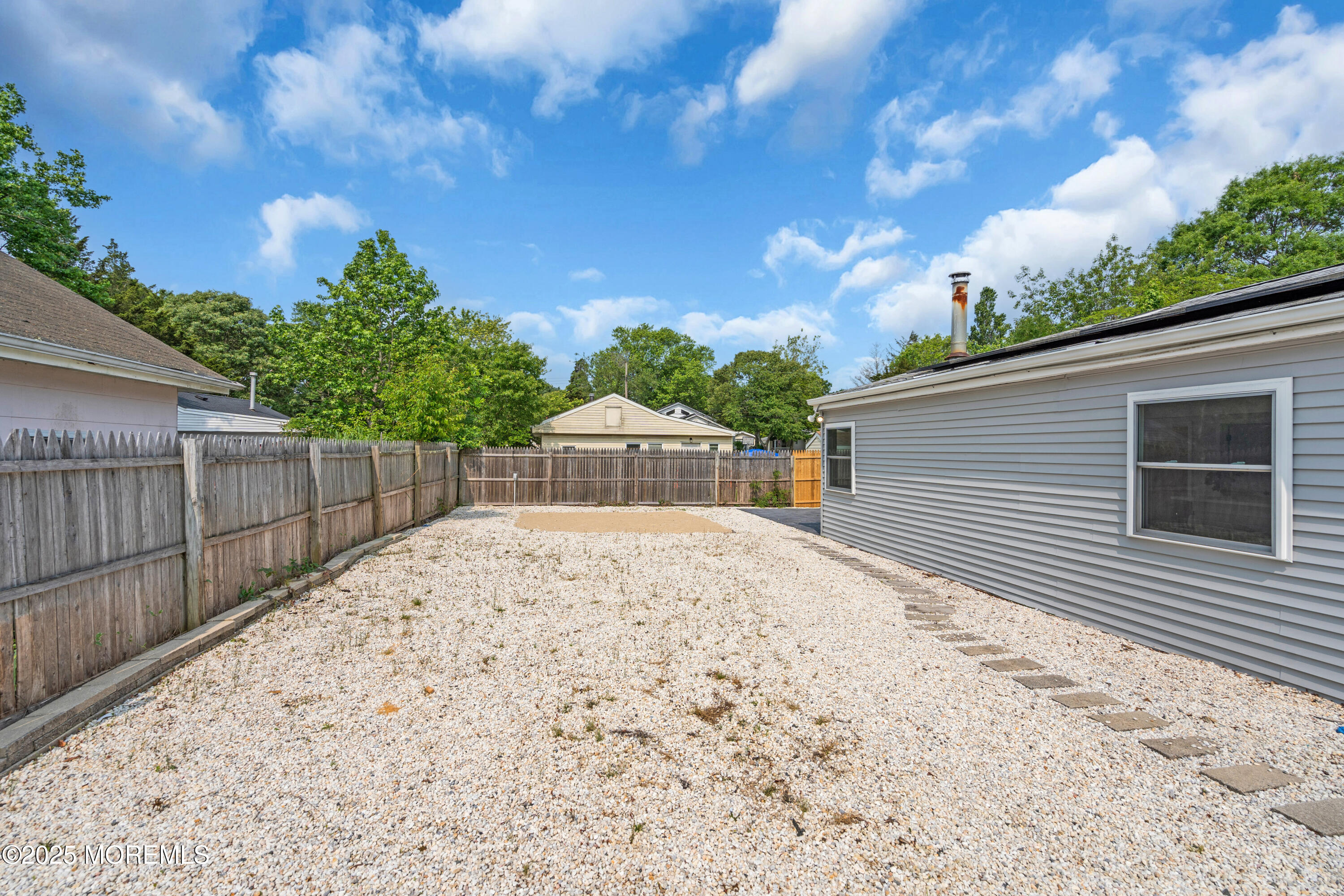 882 Radio Road Little Egg Harbor, NJ 08087 - Photo 23 of 24 a view of a backyard of the house