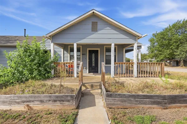 $2,700 | 1401 East 29th Street, Bryan, TX 77802