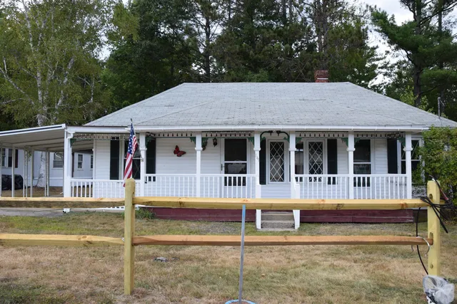 $114,900 | 141 Lancaster Road, Gorham, NH 03581