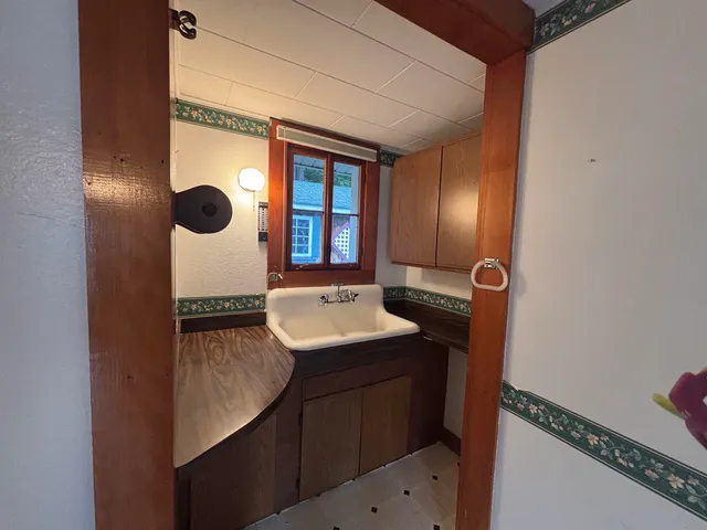 $114,900 | 141 Lancaster Road, Gorham, NH 03581