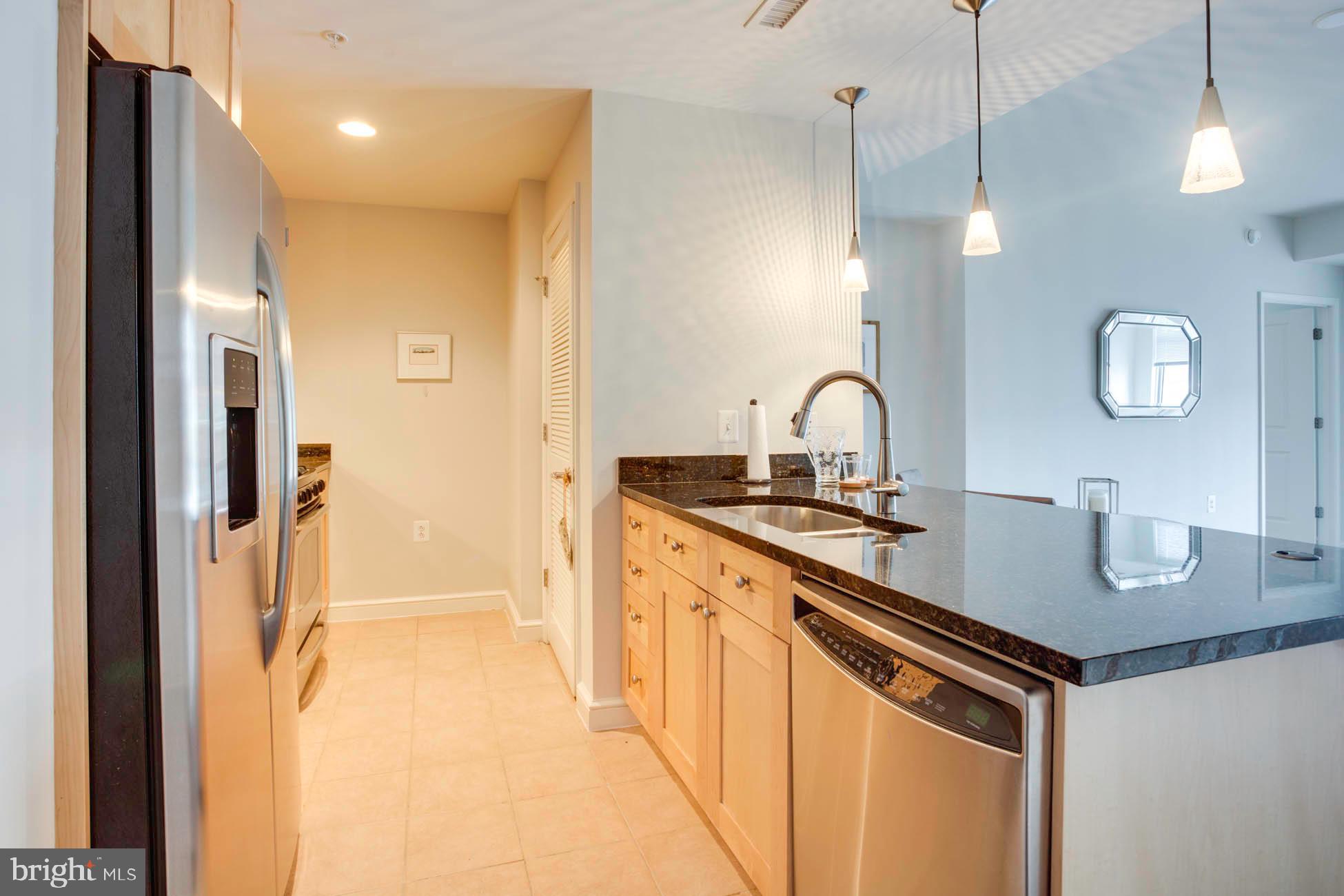 11990 Market Street, Unit 414 Reston, VA 20190 - Photo 3 of 58 Kitchen