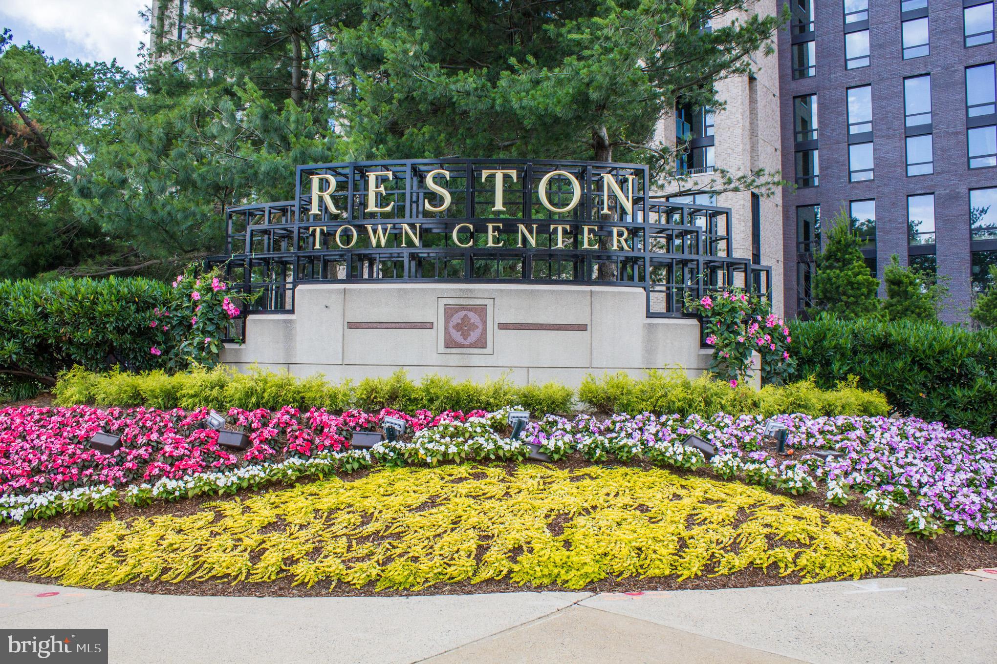 11990 Market Street, Unit 414 Reston, VA 20190 - Photo 34 of 58 RESTON Town Center Sign