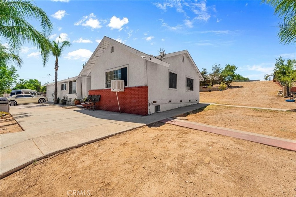 9550 52nd Street Riverside, CA 92509 - Photo 3 of 37 Gallery Image 3