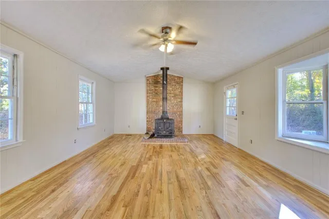 $333,900 | 1304 Vine Street Northeast, Gainesville, GA 30501