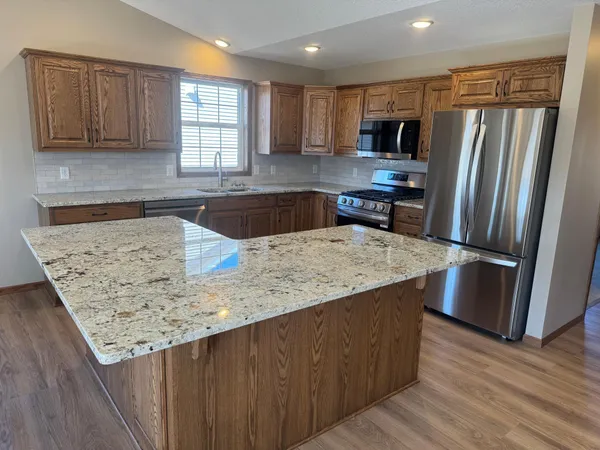 $398,900 | 1407 South 2nd Street, Princeton, MN 55371