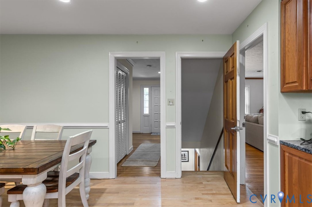 3923 Cresthill Road Chester, VA 23831 - Photo 19 of 68