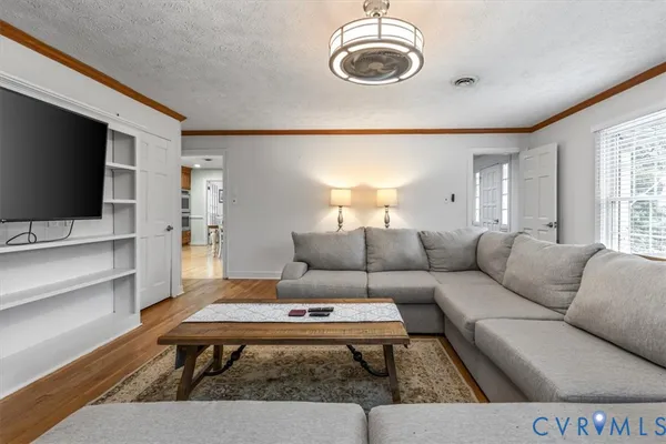 $529,000 | 3923 Cresthill Road, Chester, VA 23831