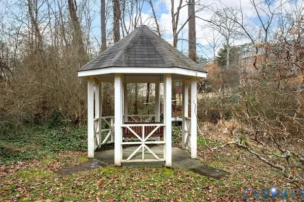 $529,000 | 3923 Cresthill Road, Chester, VA 23831