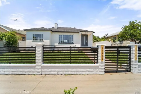 $1,149,000 | 11445 Saticoy Street, North Hollywood, CA 91605
