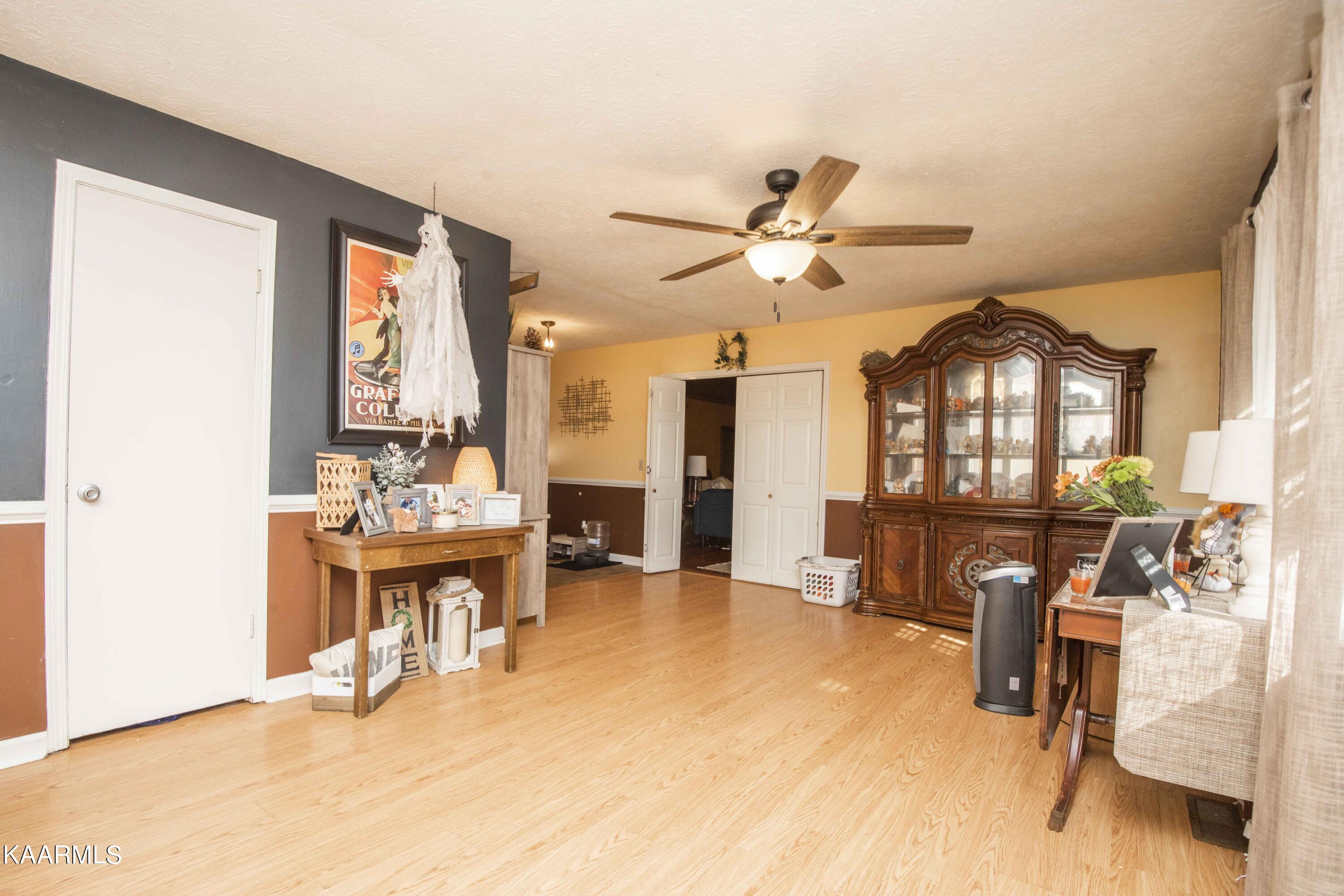 580 Rice Road Dayton, TN 37321 - Photo 12 of 45 living 2_1