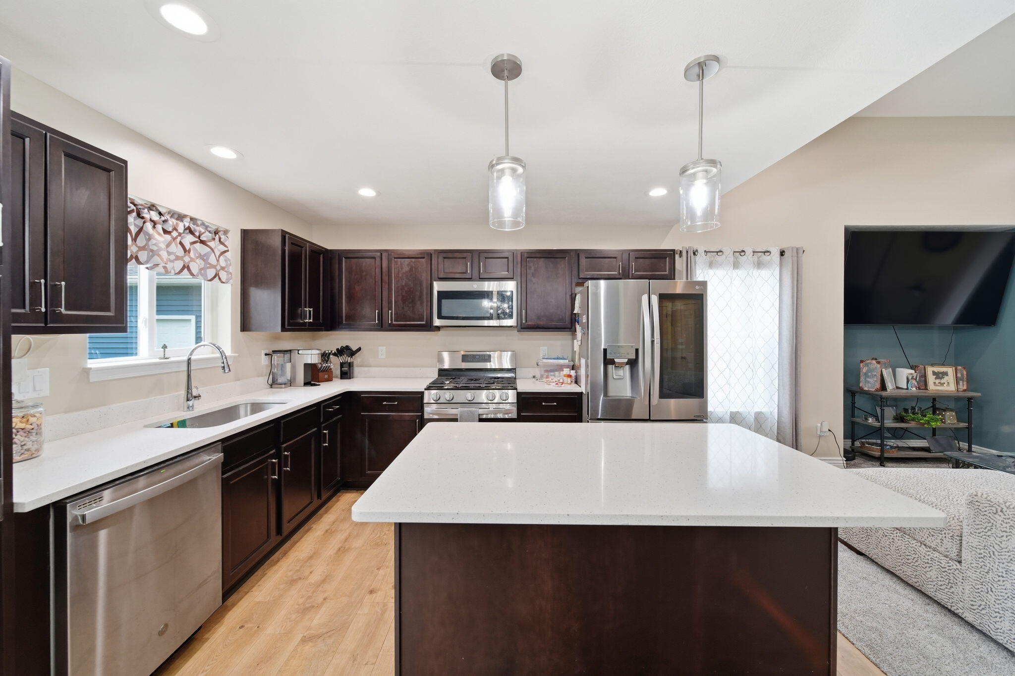 5178 Stone River Road Jackson, MI 49201 - Photo 25 of 41 Kitchen