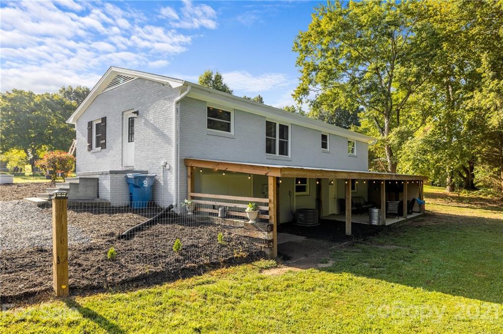 119 Milo Neal Road Cherryville, NC 28021 - Photo 3 of 40 Gallery Image 3