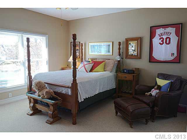 16615 Flying Jib Road, Unit 589 Cornelius, NC 28031 - Photo 13 of 16 Gallery Image 13