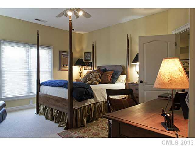 16615 Flying Jib Road, Unit 589 Cornelius, NC 28031 - Photo 14 of 16 Gallery Image 14