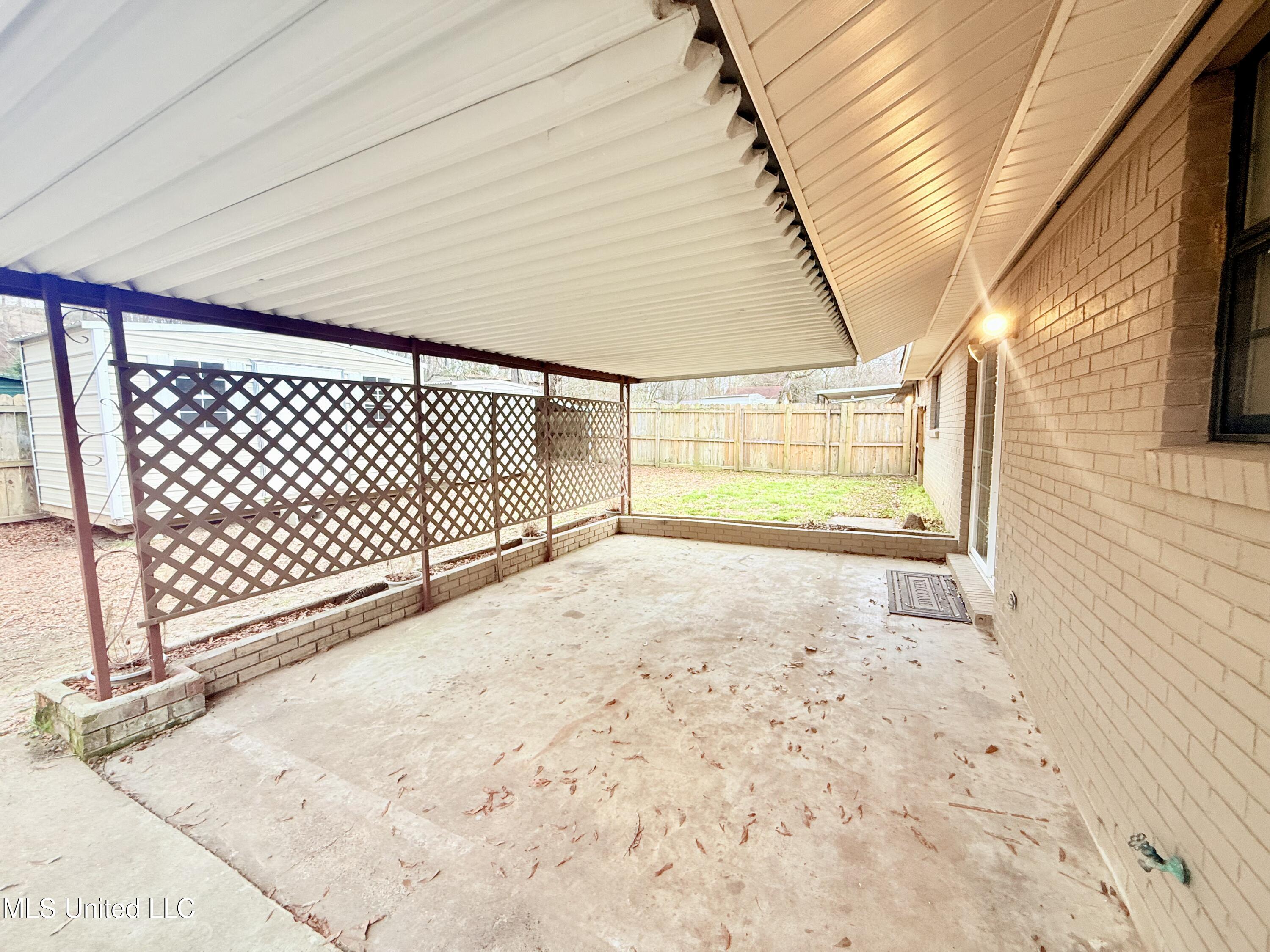 649 Old Hickory Road Grenada, MS 38901 - Photo 19 of 25 IMG_5881