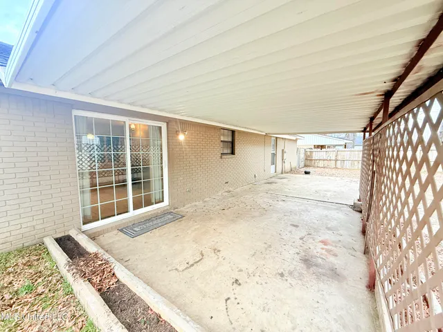 $229,000 | 649 Old Hickory Road, Grenada, MS 38901