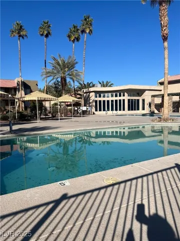 $1,050 | 5081 River Glen Drive, Unit 120, Las Vegas, NV 89103