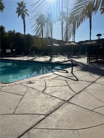 $1,050 | 5081 River Glen Drive, Unit 120, Las Vegas, NV 89103