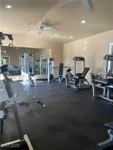 $1,050 | 5081 River Glen Drive, Unit 120, Las Vegas, NV 89103