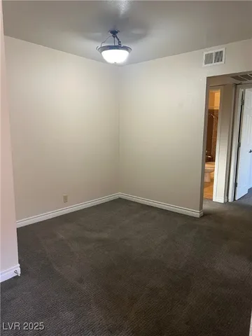 $1,050 | 5081 River Glen Drive, Unit 120, Las Vegas, NV 89103