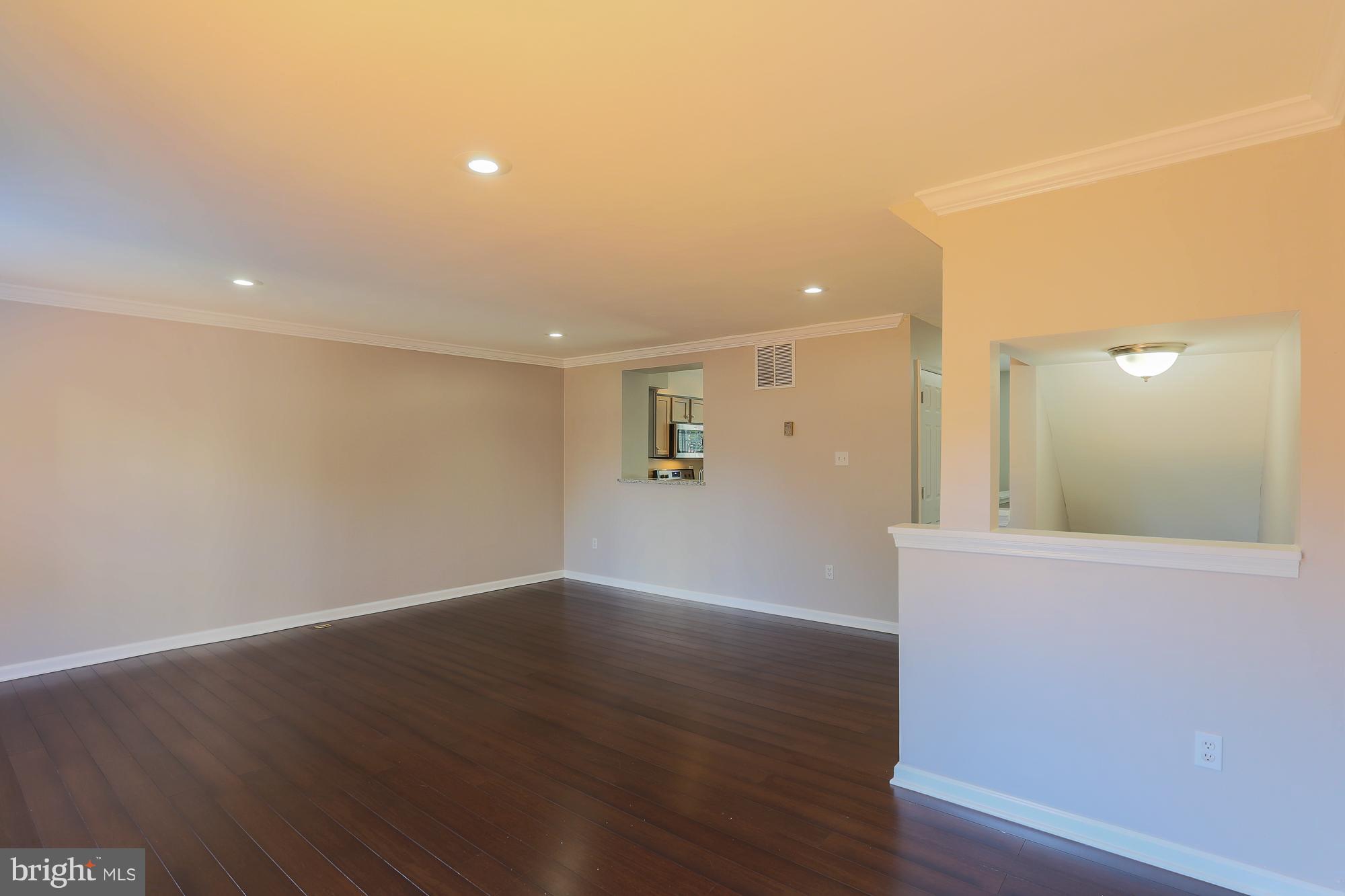 5338 Kelmscot Road Baltimore, MD 21237 - Photo 8 of 30 Dining Room