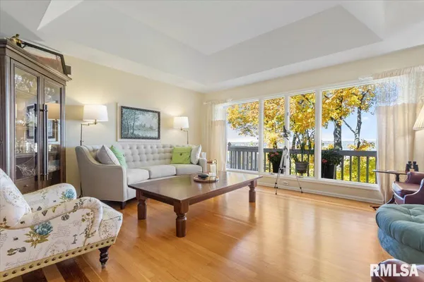 $475,000 | 136 Star Rim Drive, East Peoria, IL 61611