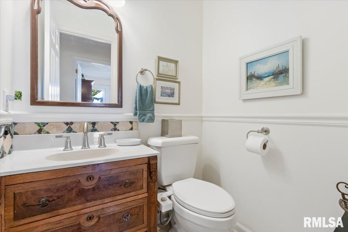 136 Star Rim Drive East Peoria, IL 61611 - Photo 28 of 70