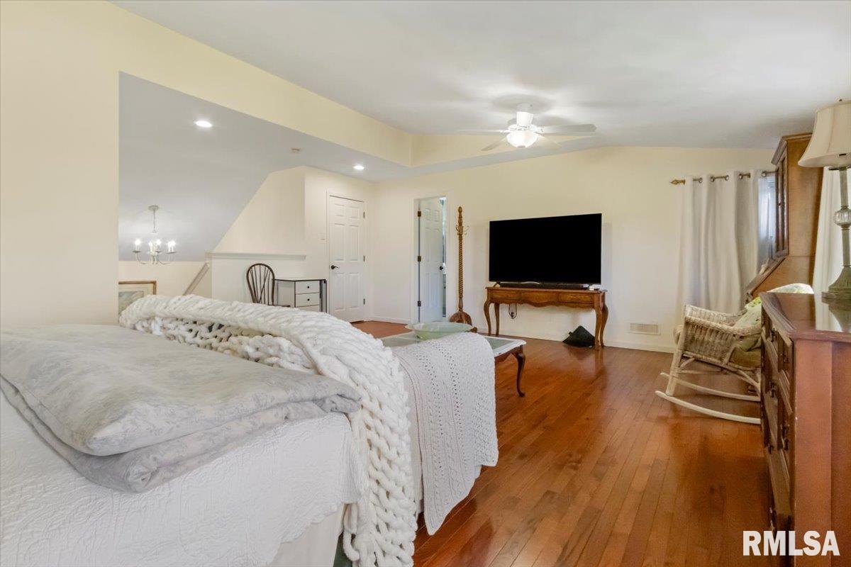 136 Star Rim Drive East Peoria, IL 61611 - Photo 36 of 70