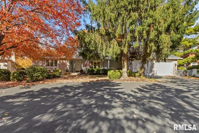 $499,000 | 136 Star Rim Drive, East Peoria, IL 61611