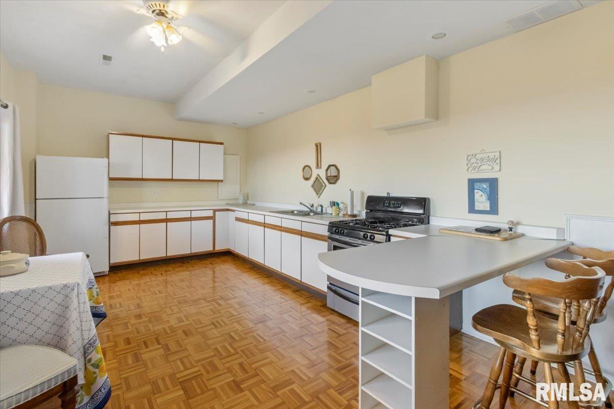 136 Star Rim Drive East Peoria, IL 61611 - Photo 48 of 70