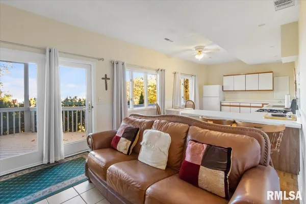 $475,000 | 136 Star Rim Drive, East Peoria, IL 61611