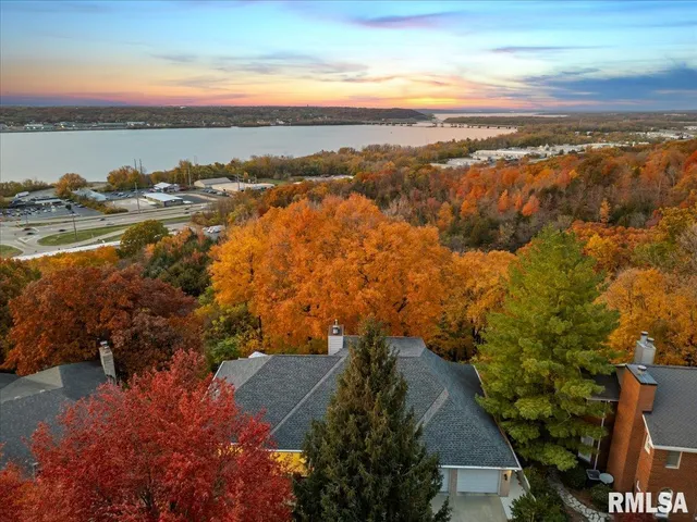 $499,000 | 136 Star Rim Drive, East Peoria, IL 61611