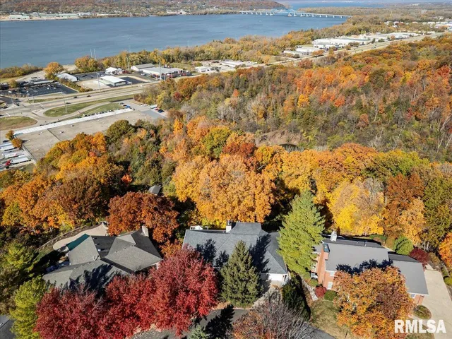 $499,000 | 136 Star Rim Drive, East Peoria, IL 61611