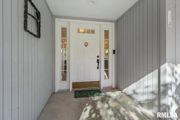 $475,000 | 136 Star Rim Drive, East Peoria, IL 61611