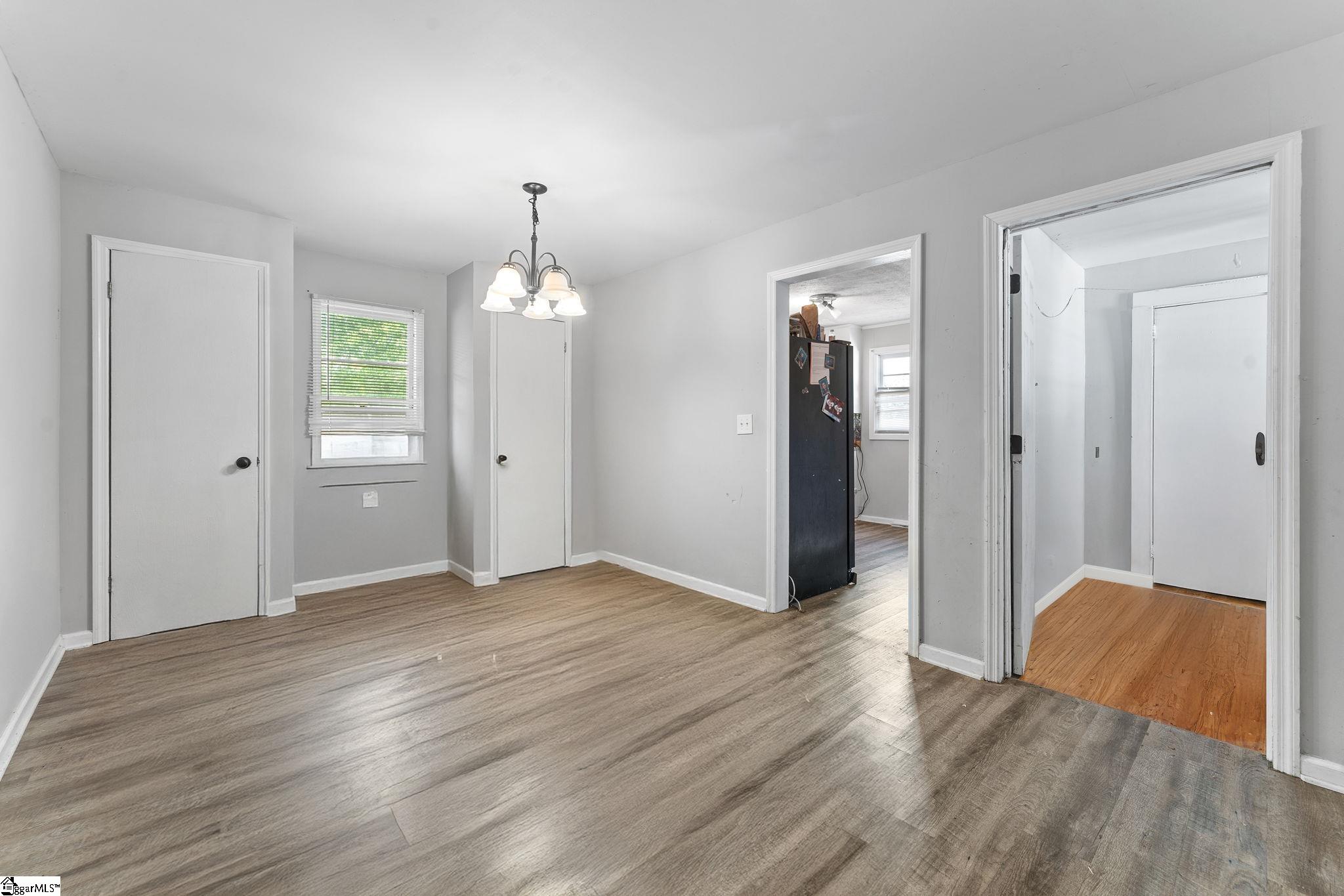 805 Cooley Bridge Road Pelzer, SC 29669 - Photo 7 of 27